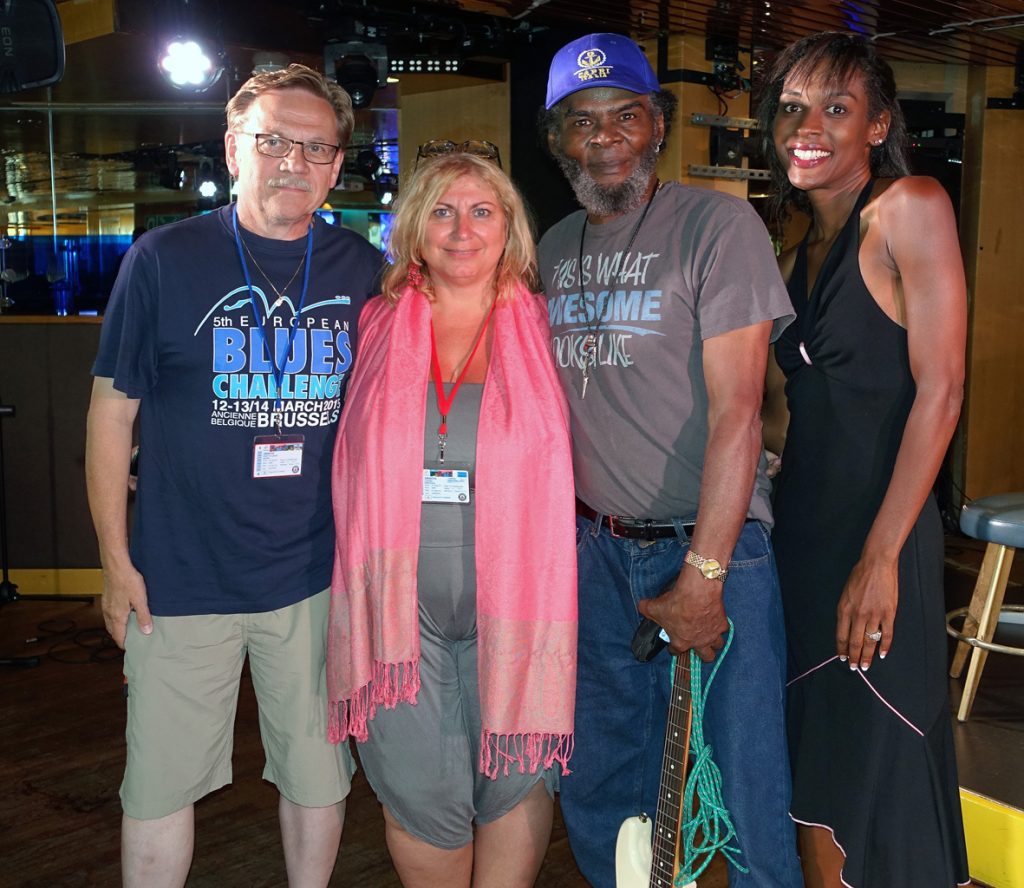 2016-08-31_DSC08762_Lisa_Pertti_Perrys_lofi