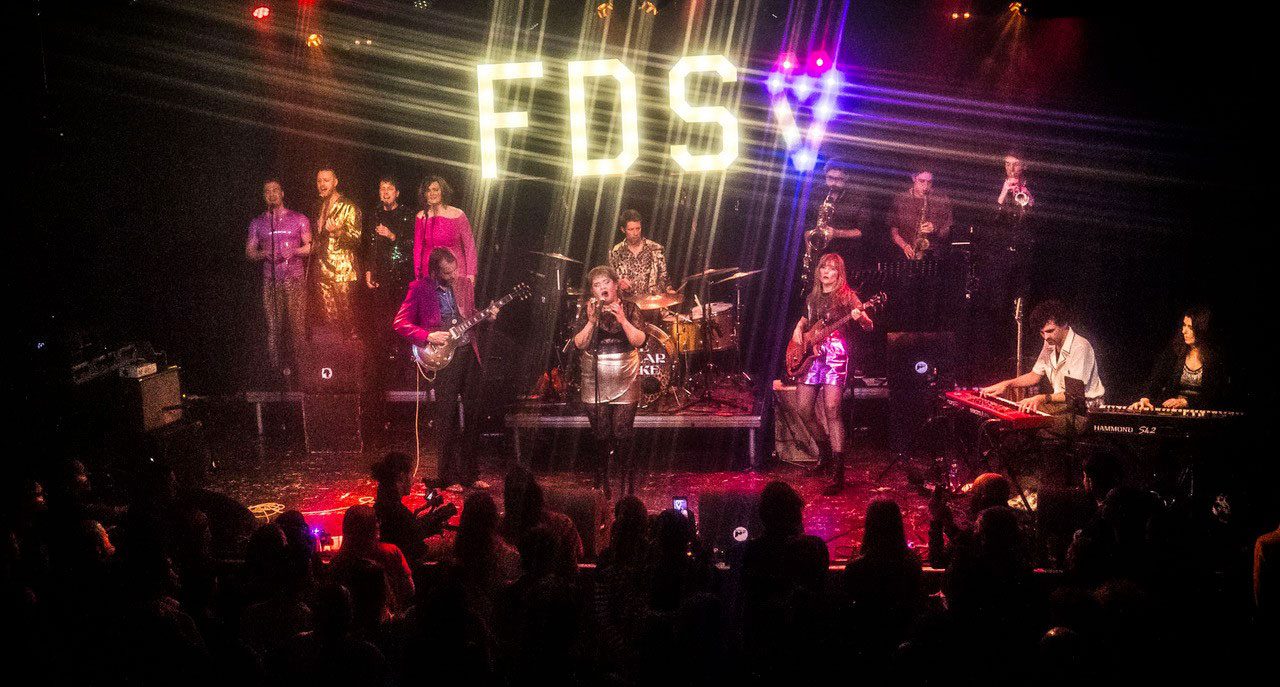 FIVE DOLLAR SHAKE – Netherlands